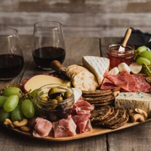 Key Elements of a Simple and Tasty Charcuterie Board