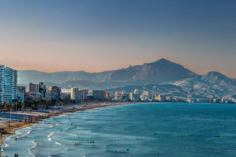 Solo Travel in Alicante, Spain