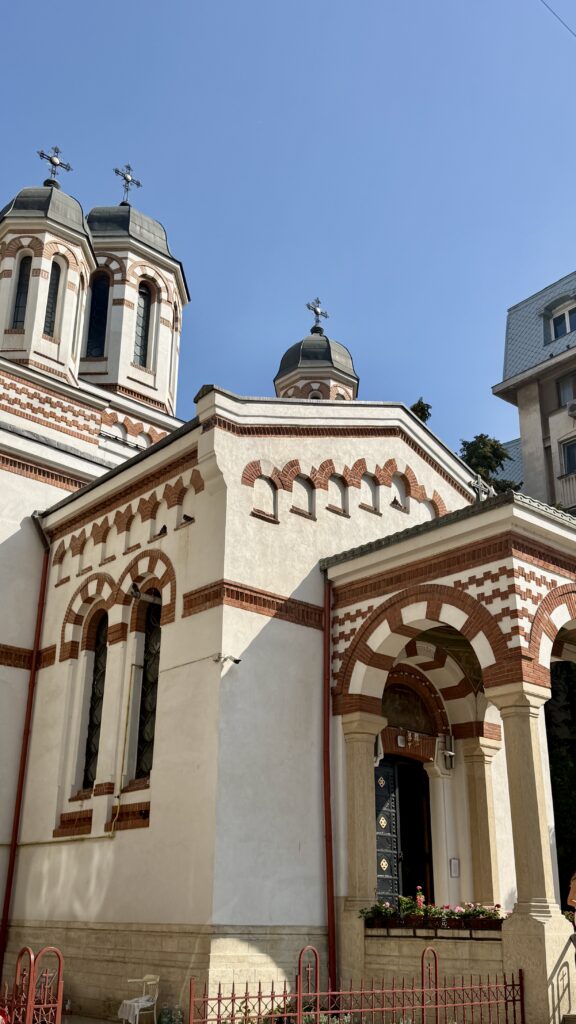 Bucharest travel guide